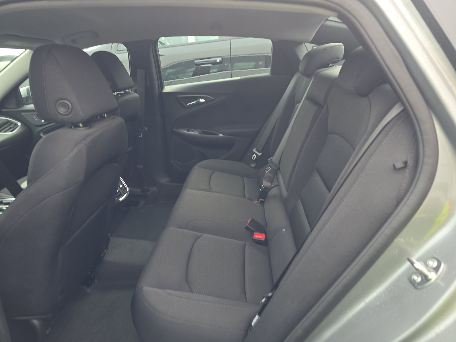 Used 2025 Chevrolet Malibu LT FWD image 19