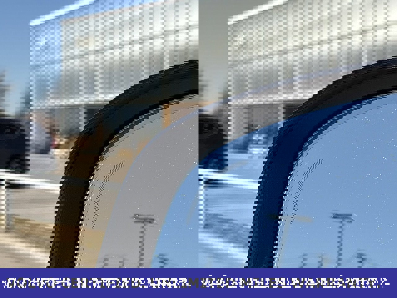 Certified 2023 Volvo XC40 Recharge Ultimate image 10