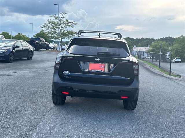 New 2025 Nissan Kicks SV w/ SV Premium Package image 5