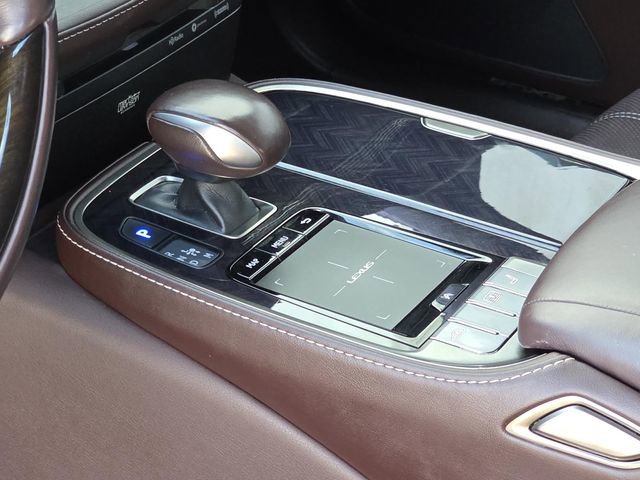 Used 2019 Lexus LS 500 w/ Luxury Package image 23
