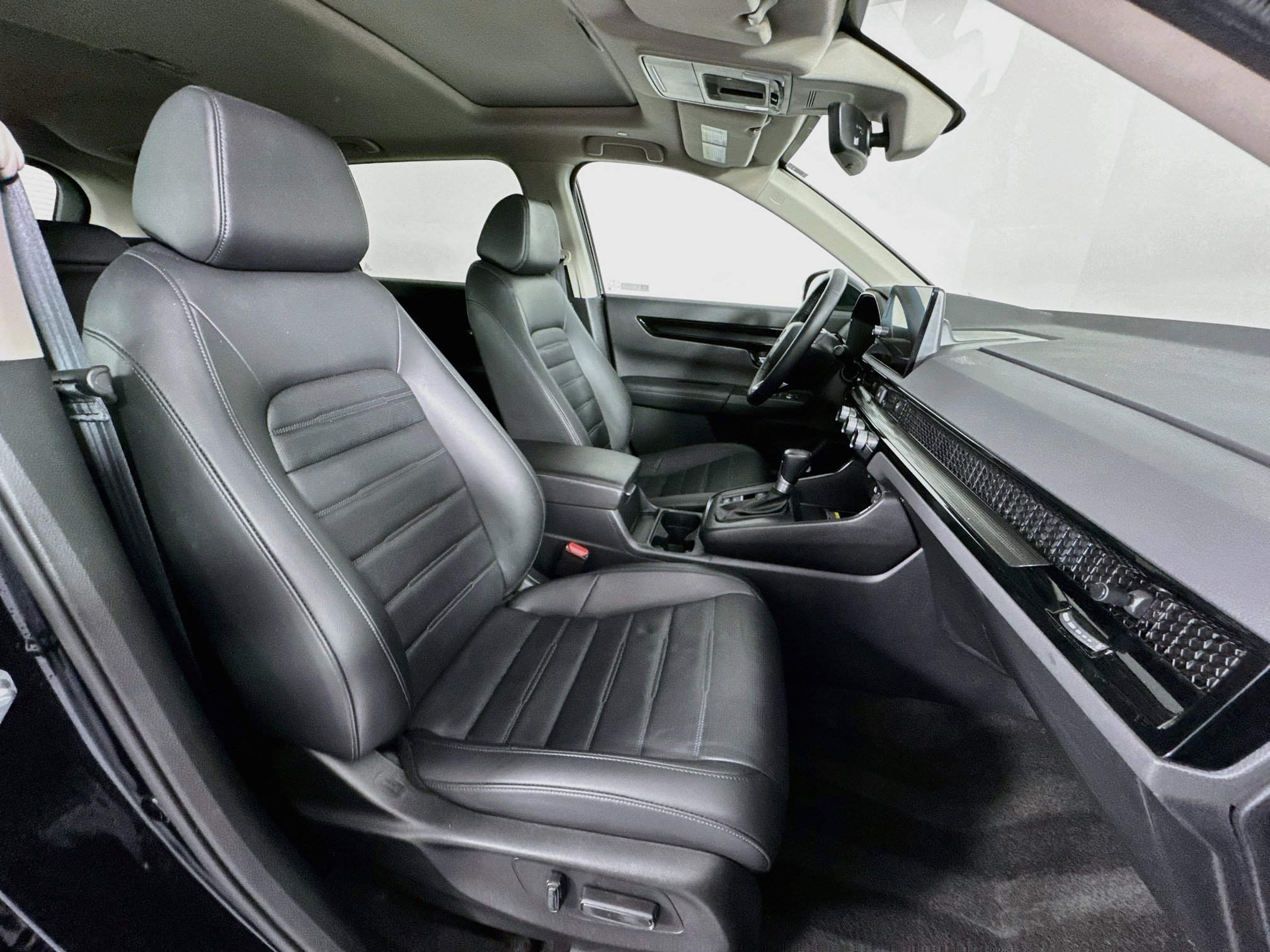 Certified 2025 Honda CR-V EX-L image 28