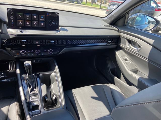 Used 2023 Honda Accord Sport image 16