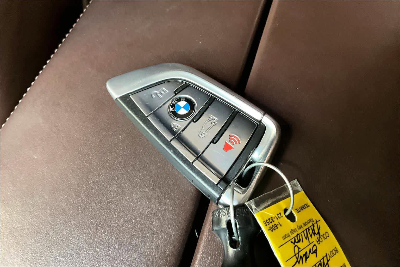 Used 2018 BMW 750i RWD image 14