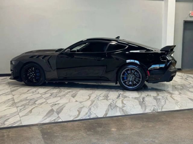 Used 2025 Ford Mustang Dark Horse image 8