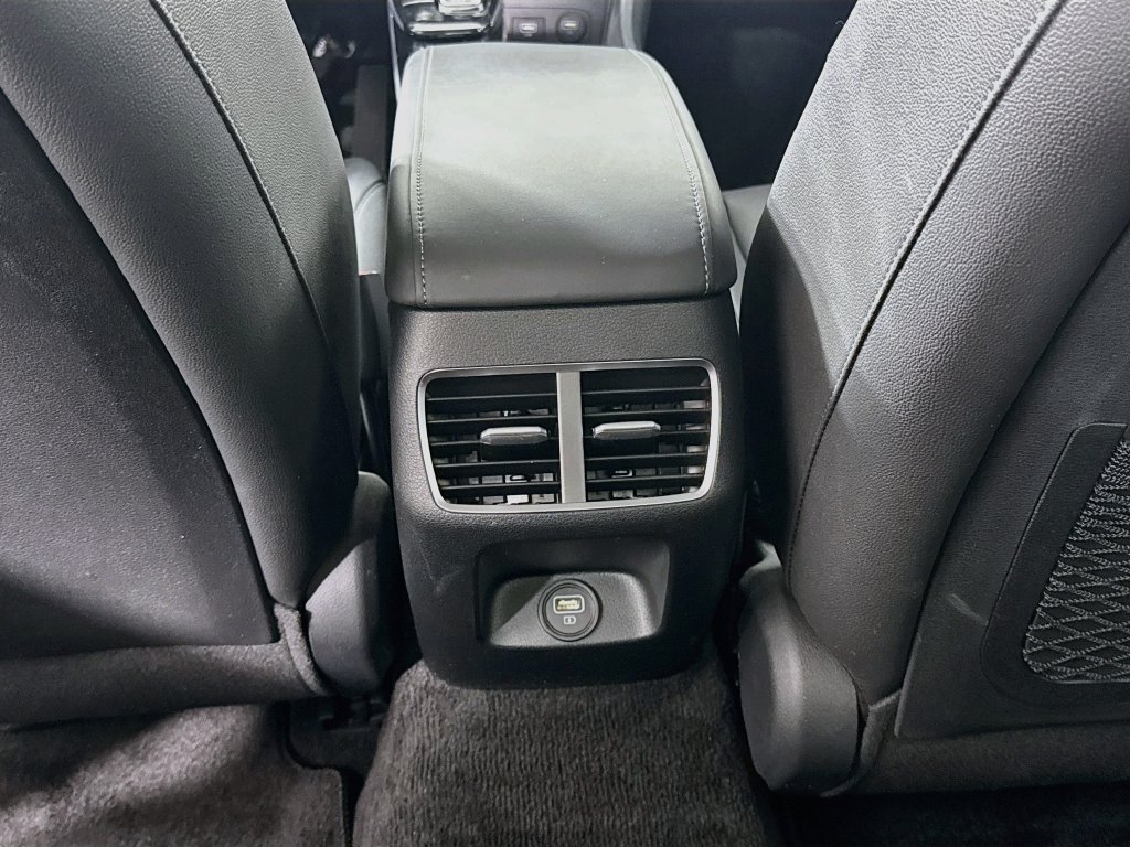 Certified 2023 Hyundai Sonata Limited FWD image 28