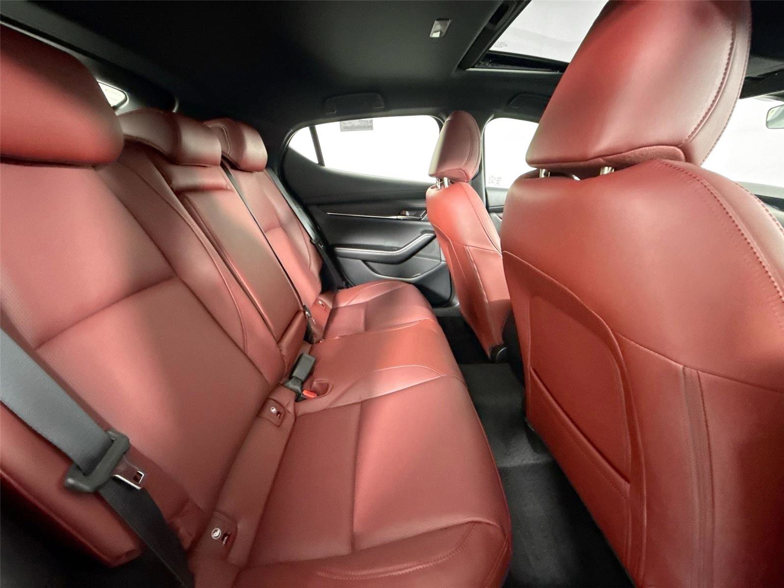 New 2026 MAZDA MAZDA3 Carbon image 38