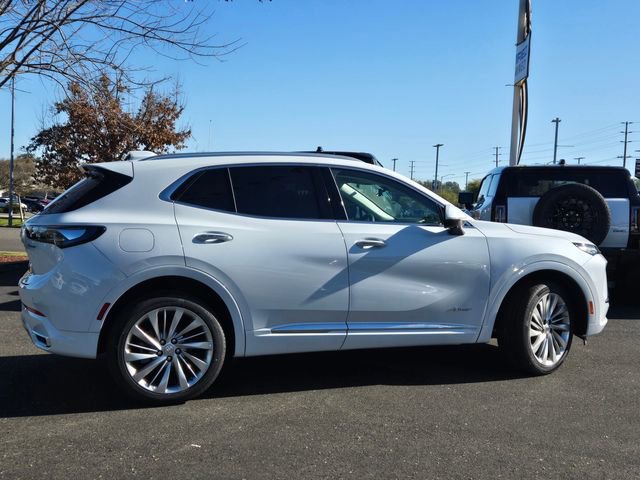 New 2026 Buick Envision Avenir image 3