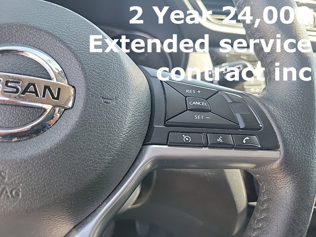 Used 2019 Nissan Rogue SV image 25