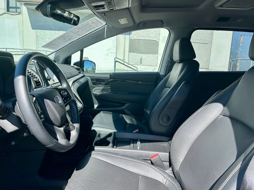 Used 2023 Honda Odyssey Touring image 10