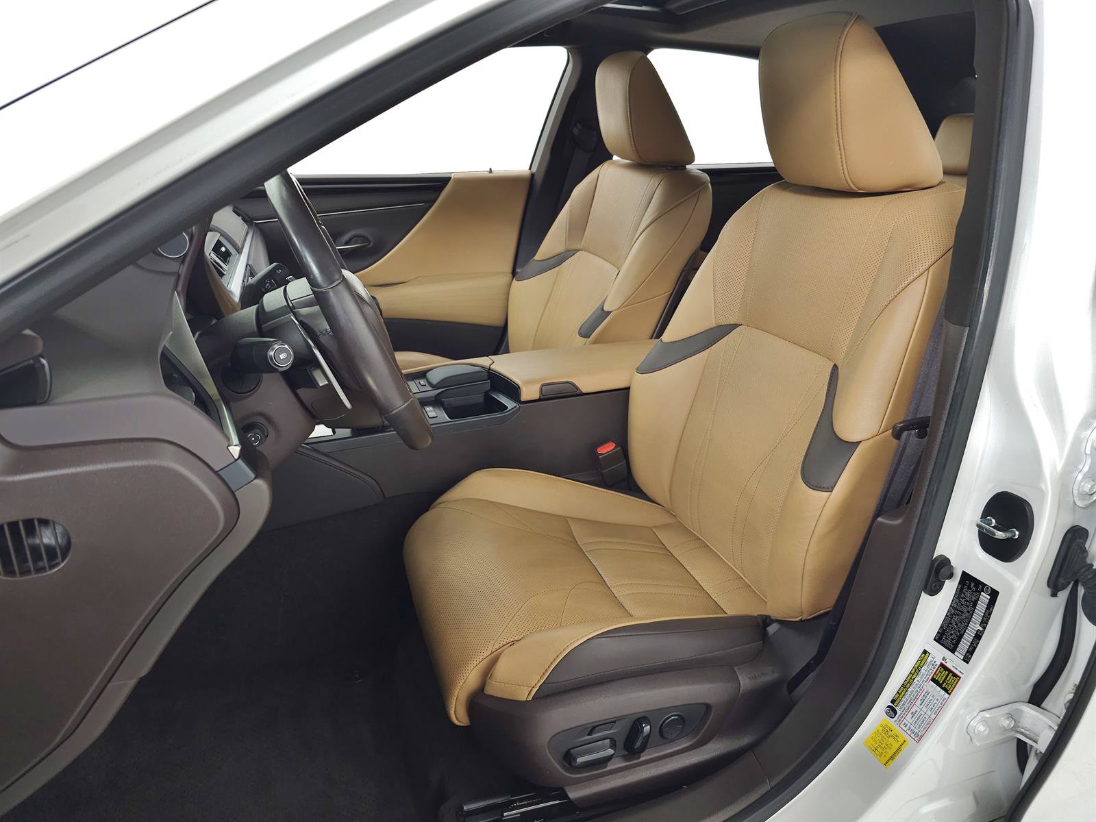 Used 2020 Lexus ES 300h w/ Accessory Package 2 FWD image 15