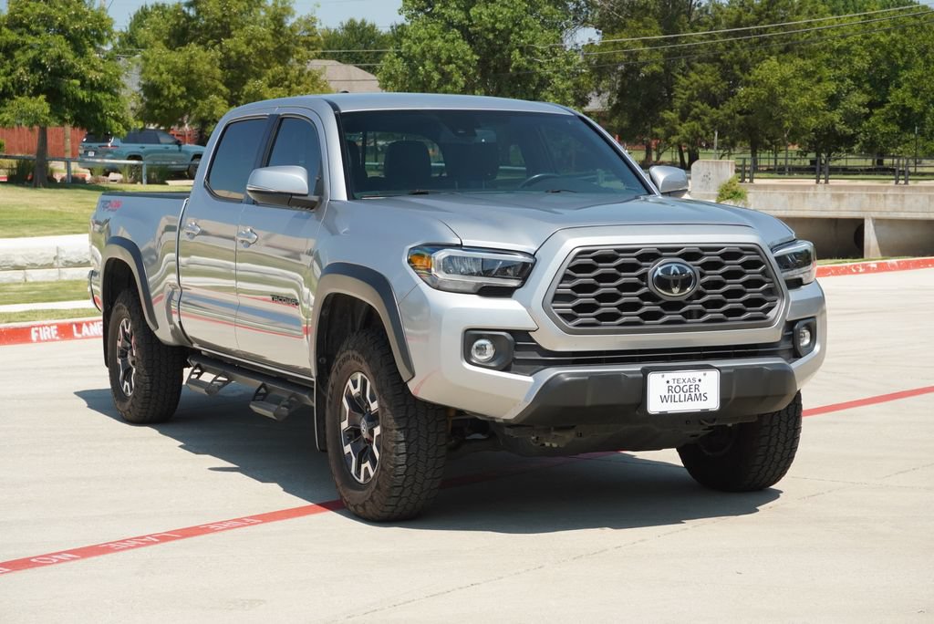 Used 2021 Toyota Tacoma TRD Off-Road w/ Technology Package AWD/4WD image 7