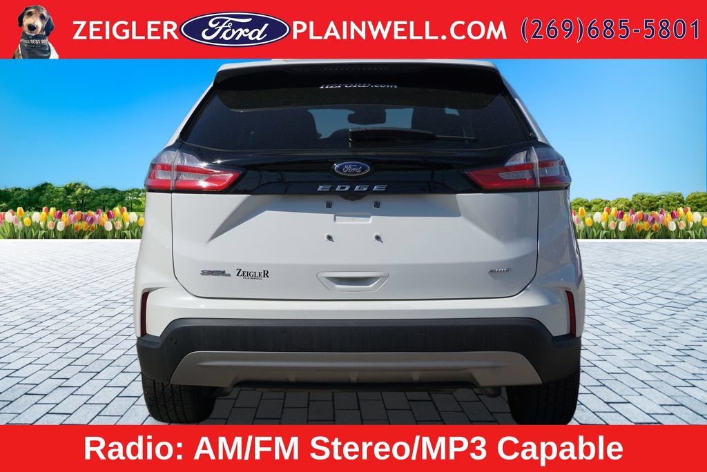 Used 2023 Ford Edge SEL w/ Convenience Package AWD/4WD image 4