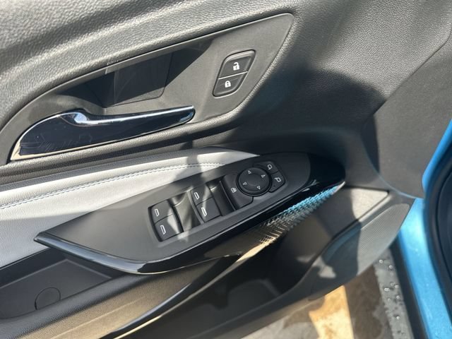 New 2026 Chevrolet Trax LT w/ LT Convenience Package FWD image 23