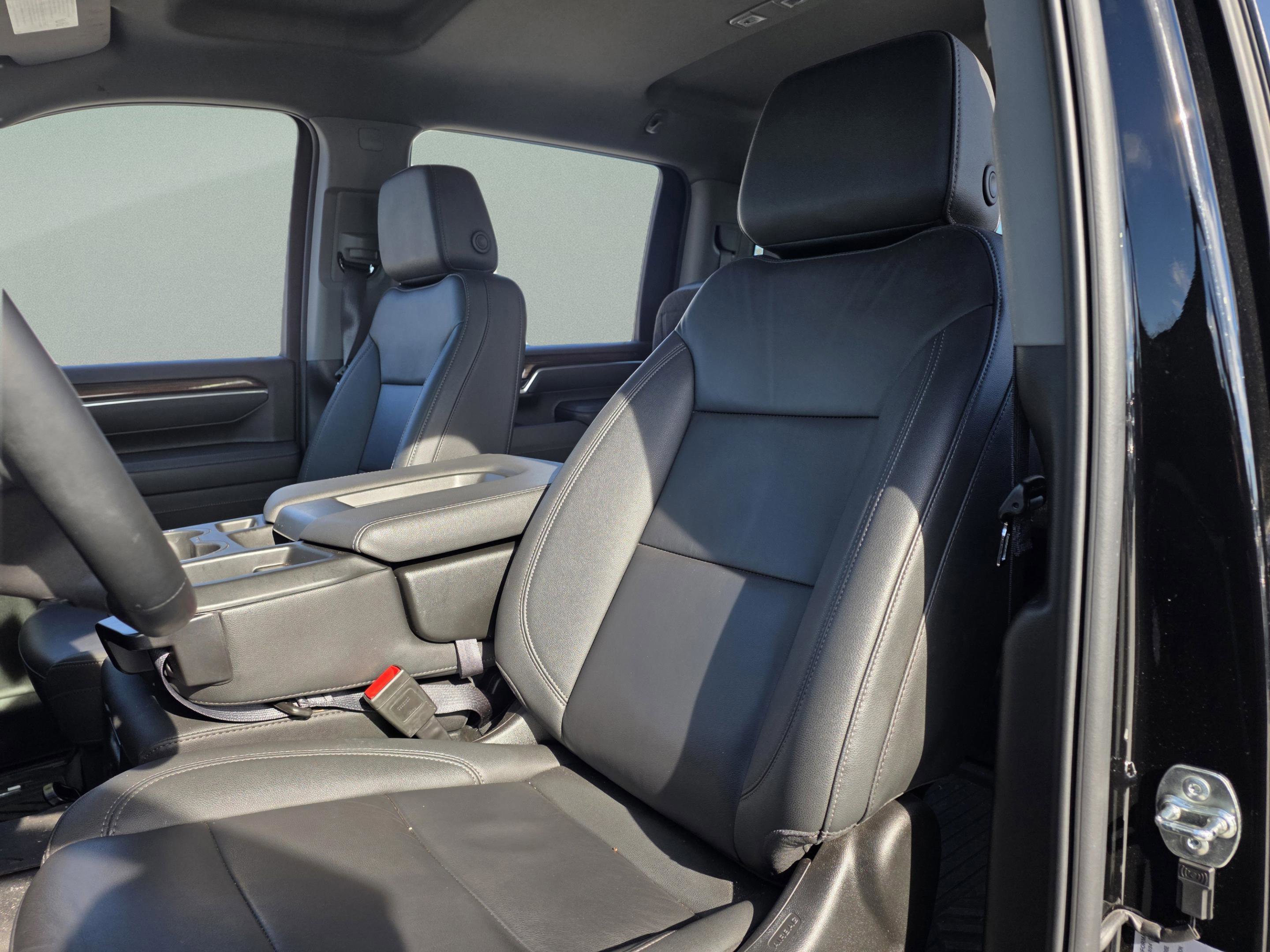 Used 2025 Chevrolet Silverado 2500 LT w/ Trail Boss Package image 12