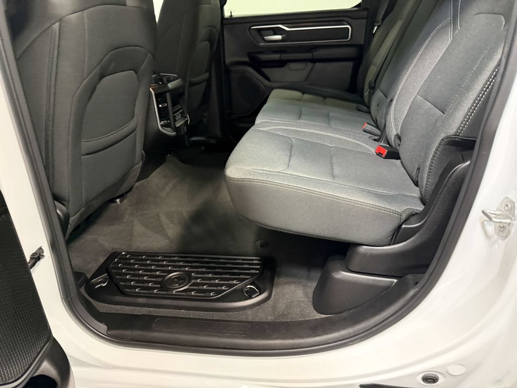 Used 2022 RAM 1500 Big Horn AWD/4WD image 48