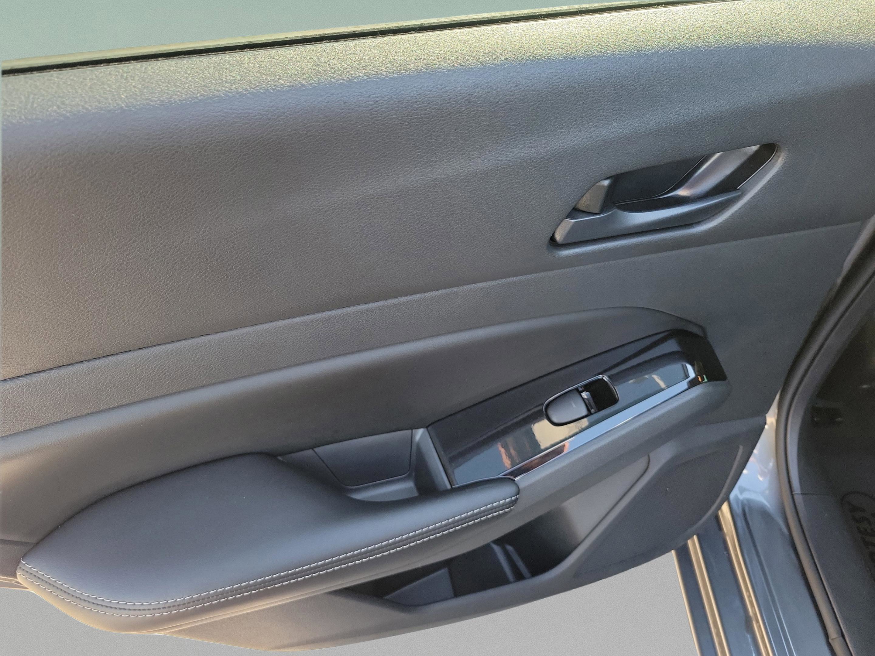 Certified 2023 Nissan Altima 2.5 SV image 11