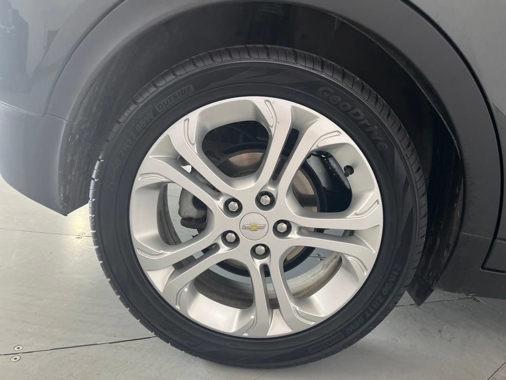 Used 2020 Chevrolet Bolt LT FWD image 15