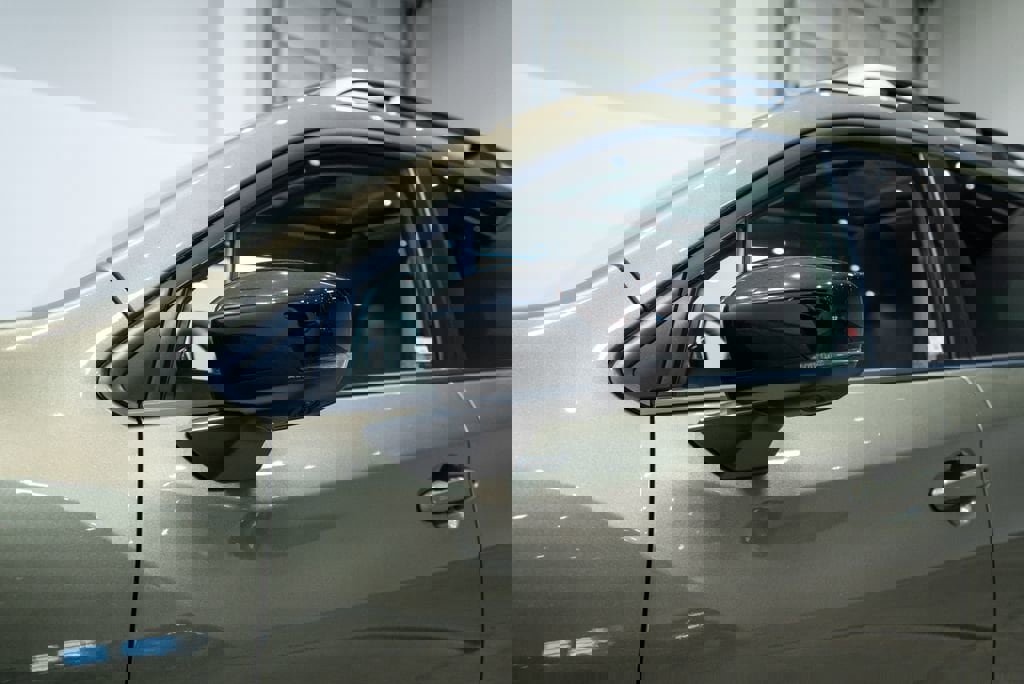 Used 2025 Subaru Ascent Bronze Edition image 12