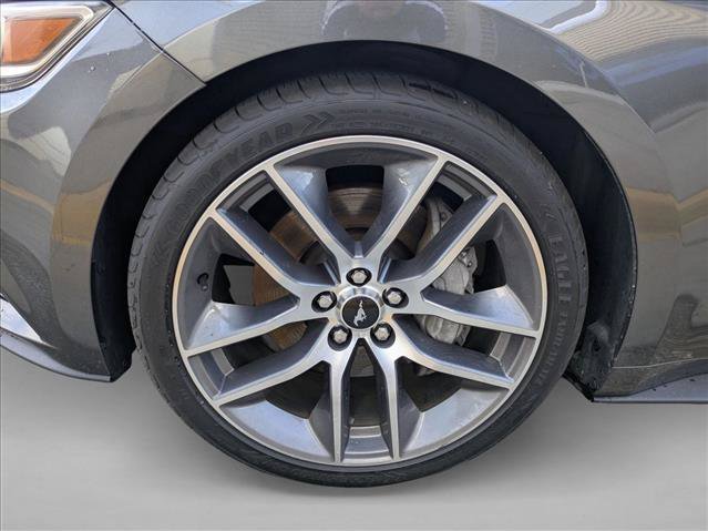 Used 2015 Ford Mustang GT Premium w/ Equipment Group 401A RWD image 10