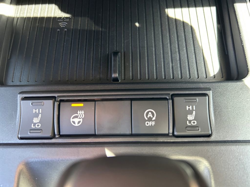 Used 2026 Toyota Corolla Cross XLE w/ Convenience Package image 35