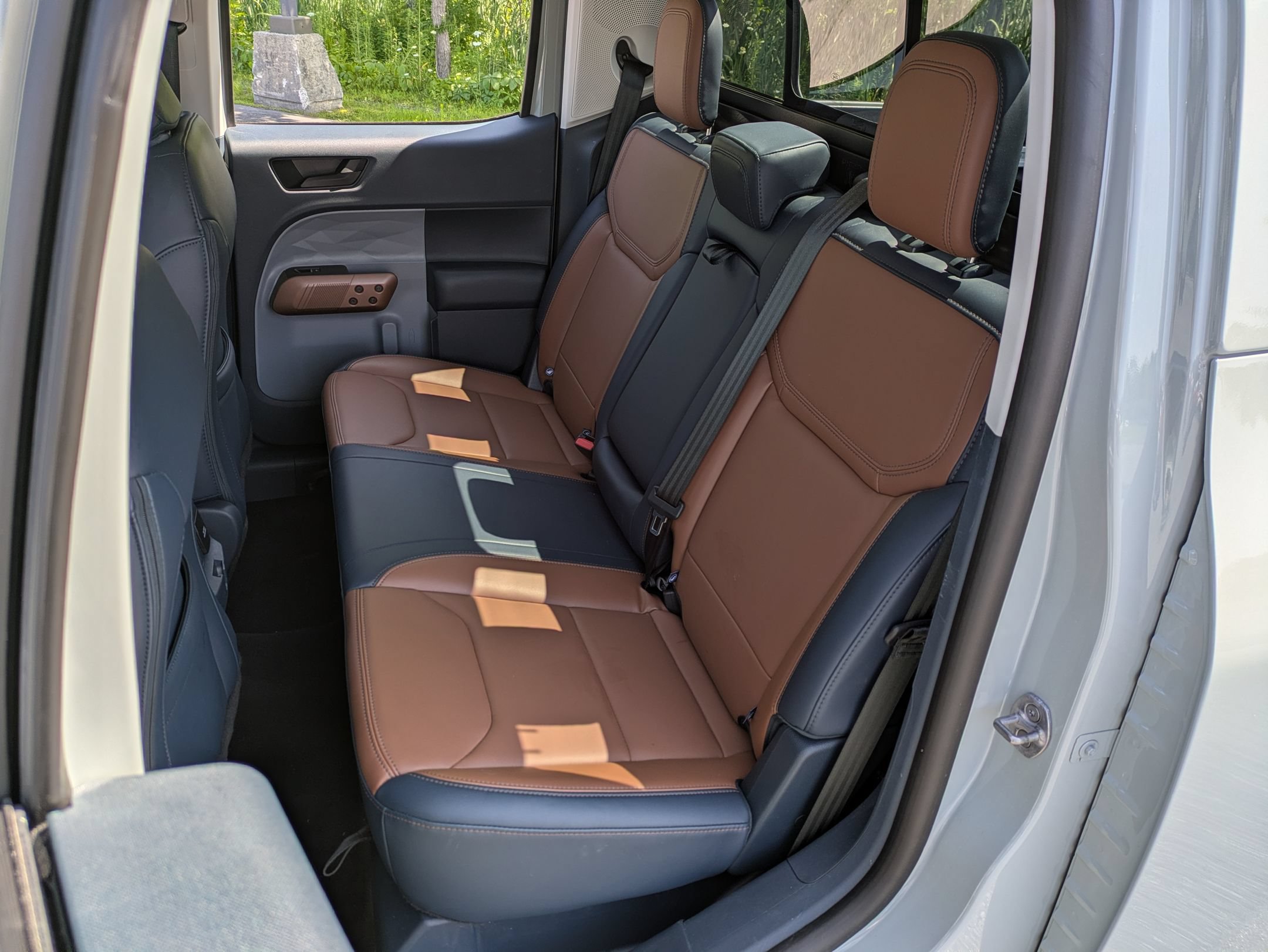 Certified 2024 Ford Maverick Lariat FWD image 18