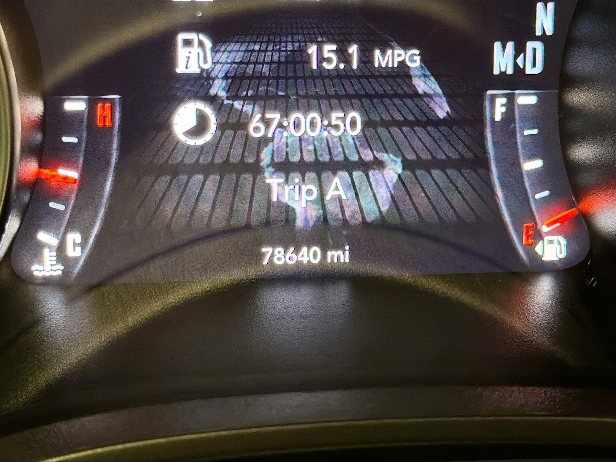 Used 2020 Dodge Challenger SXT RWD image 8