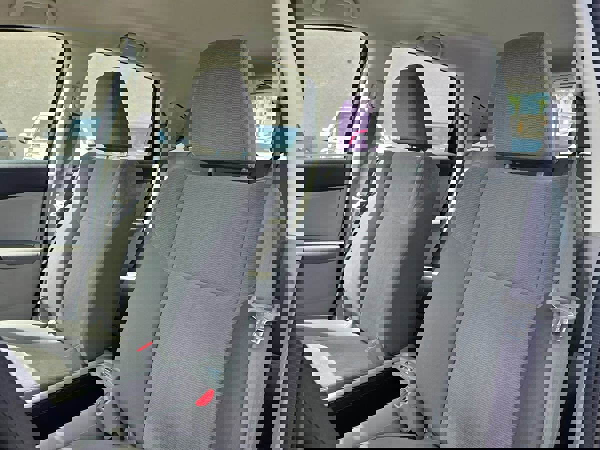 Used 2013 Honda CR-V LX image 17