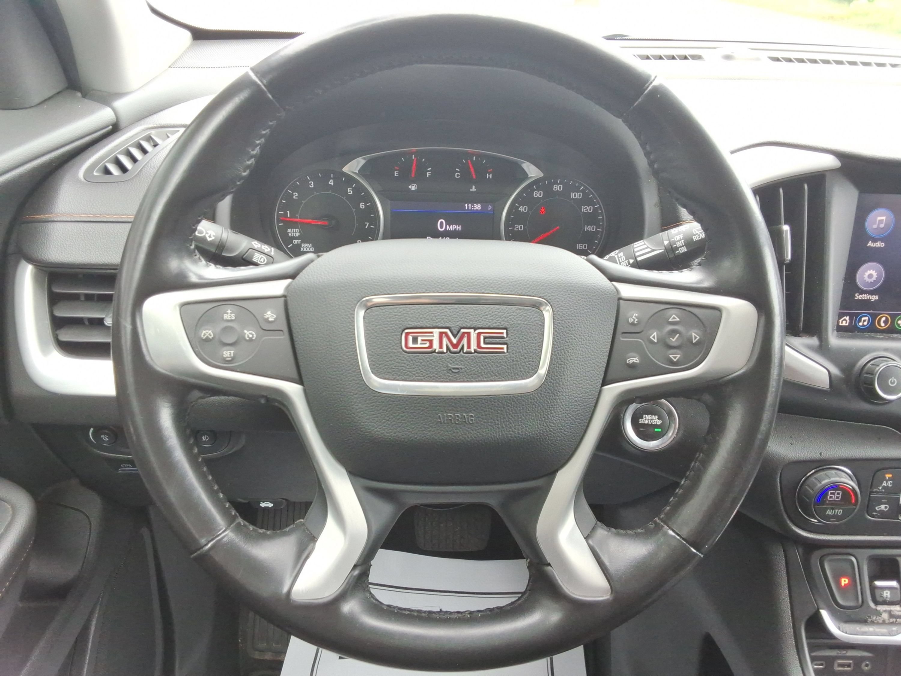 Used 2020 GMC Terrain SLT FWD image 11