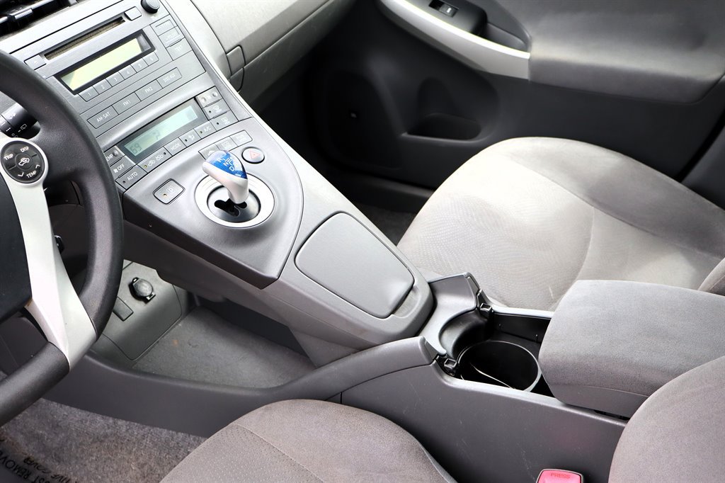 Used 2010 Toyota Prius Three FWD image 23