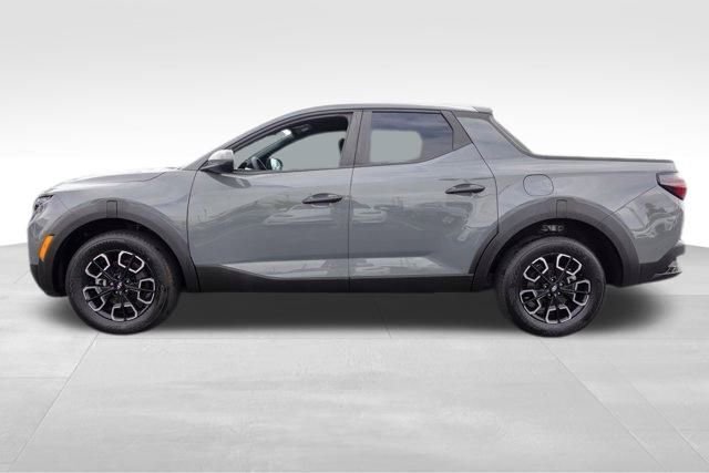 Used 2024 Hyundai Santa Cruz SE image 7