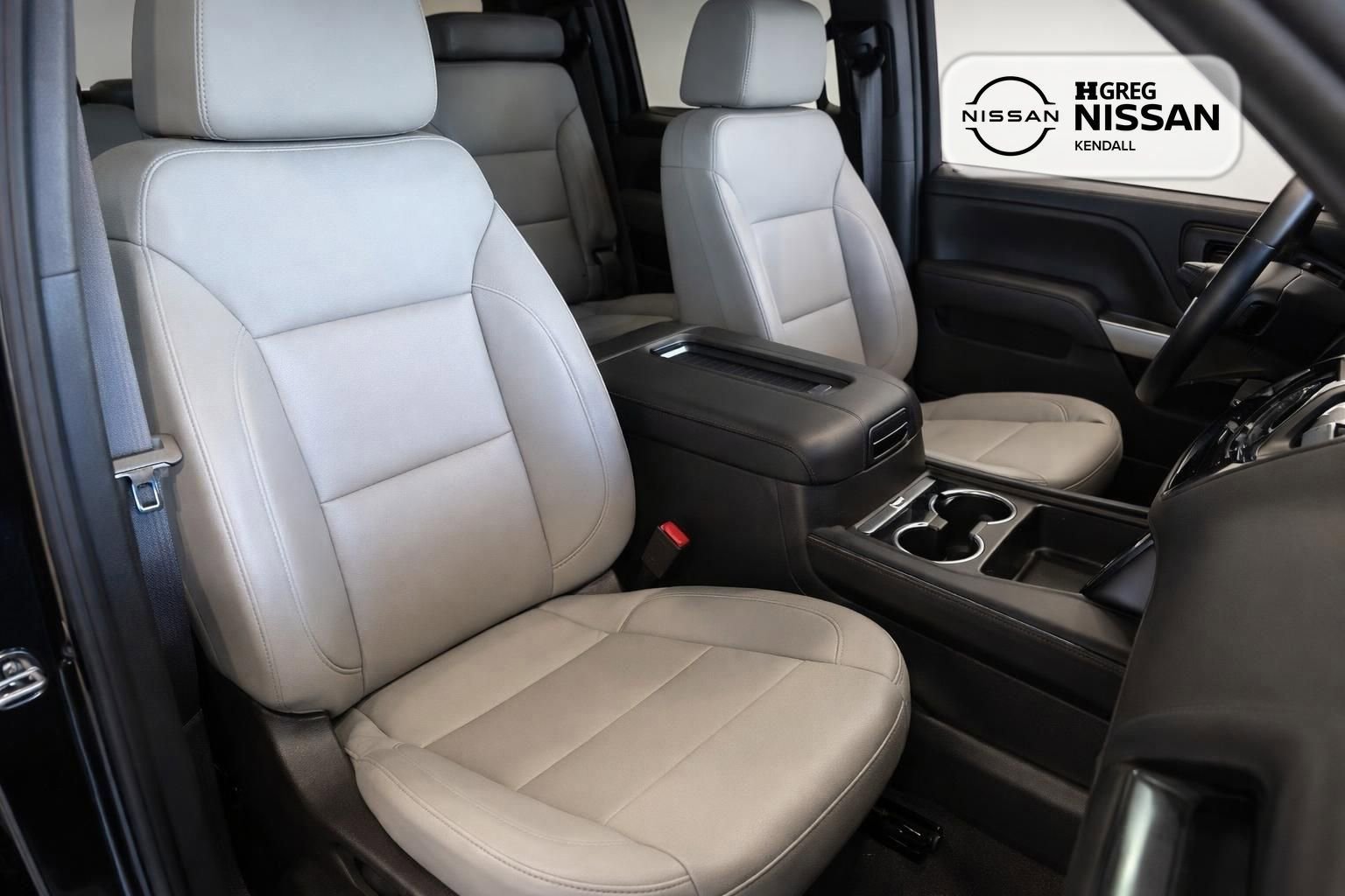 Used 2021 Chevrolet Suburban Z71 w/ Z71 Off-Road Package AWD/4WD image 11