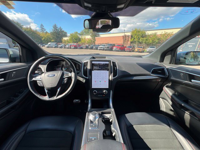 Used 2024 Ford Edge ST-Line AWD/4WD image 19