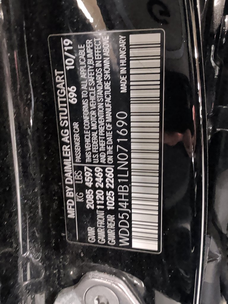 Used 2020 Mercedes-Benz CLA 250 4MATIC image 3