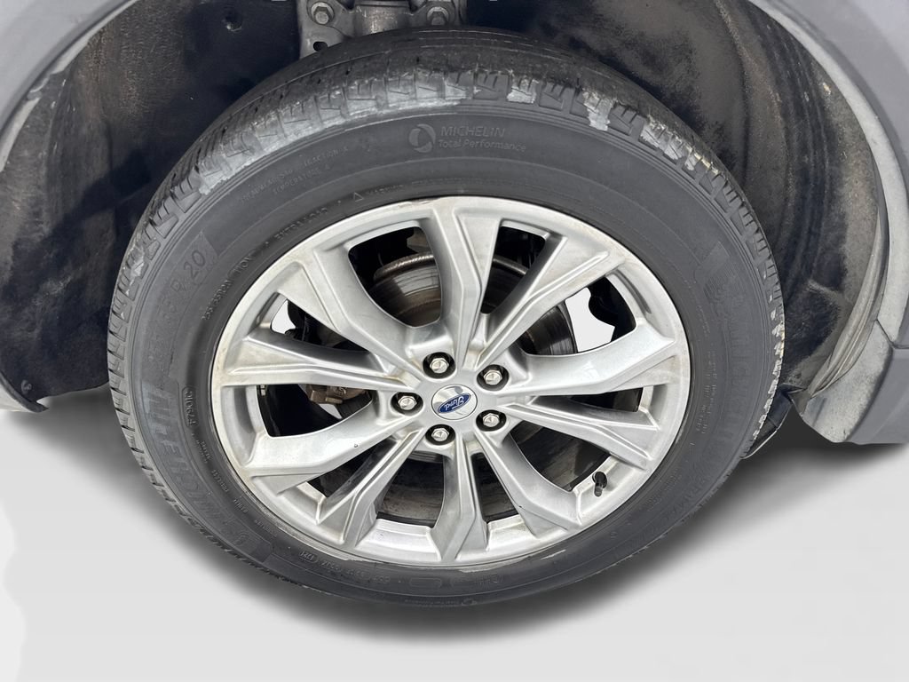 Used 2022 Ford Explorer XLT w/ Equipment Group 202A AWD/4WD image 90