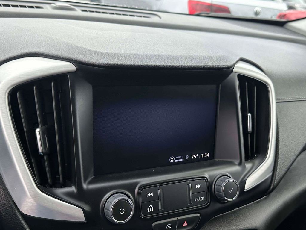 Used 2024 GMC Terrain SLT AWD/4WD image 27
