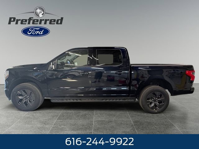 New 2025 Ford F150 Lightning Lariat image 3