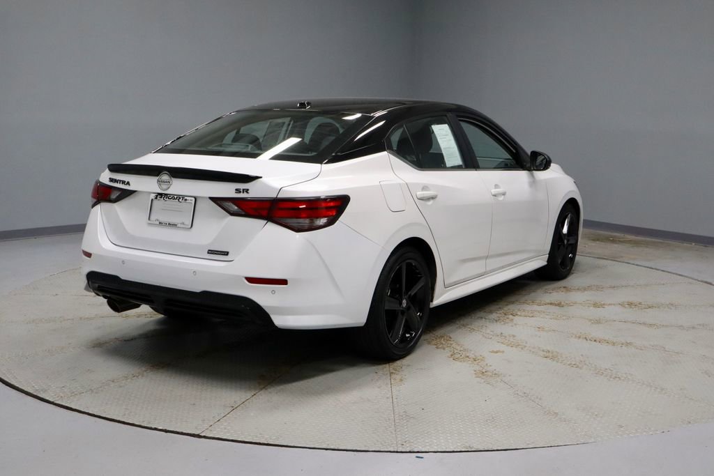 Certified 2023 Nissan Sentra SR w/ Midnight Edition Package FWD image 10