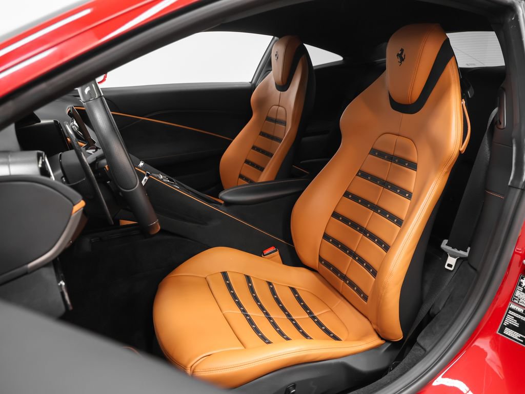 Certified 2023 Ferrari Roma RWD image 3