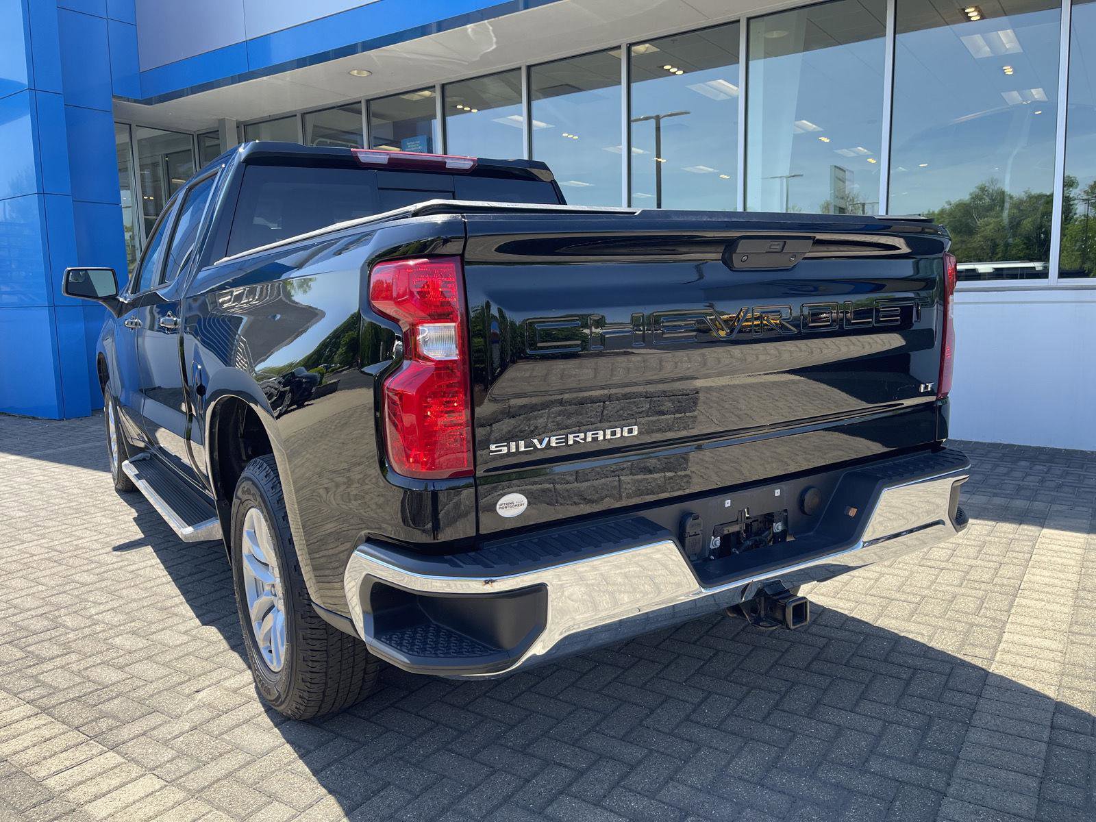 Used 2020 Chevrolet Silverado 1500 LT w/ All-Star Edition AWD/4WD image 3