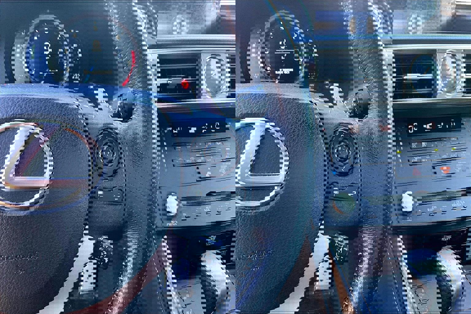 Used 2015 Lexus IS 350 w/ F-Sport Package image 17