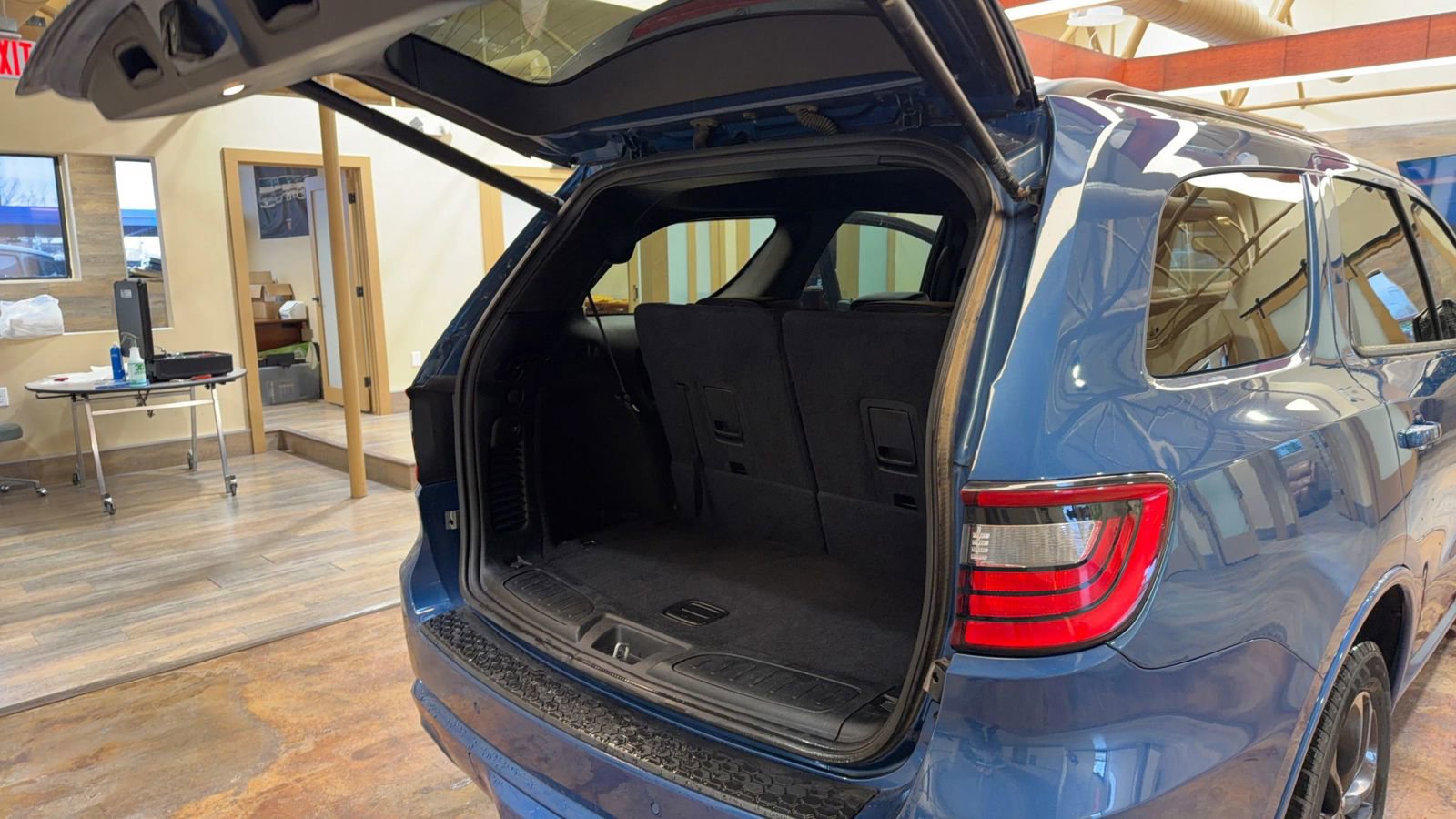 Used 2023 Dodge Durango R/T w/ Blacktop Package image 19