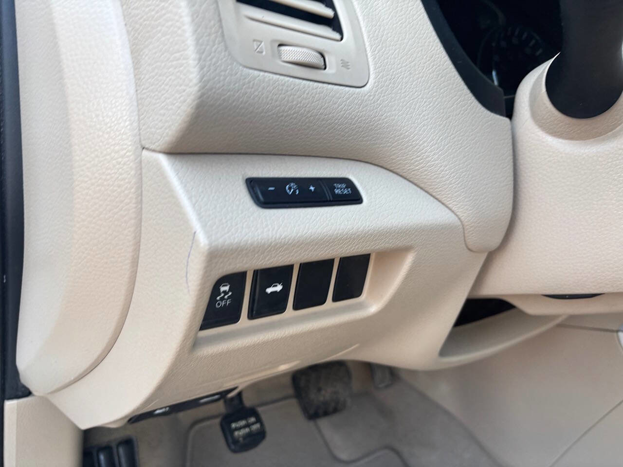 Used 2014 Nissan Altima 2.5 S w/ Display Audio Package image 25