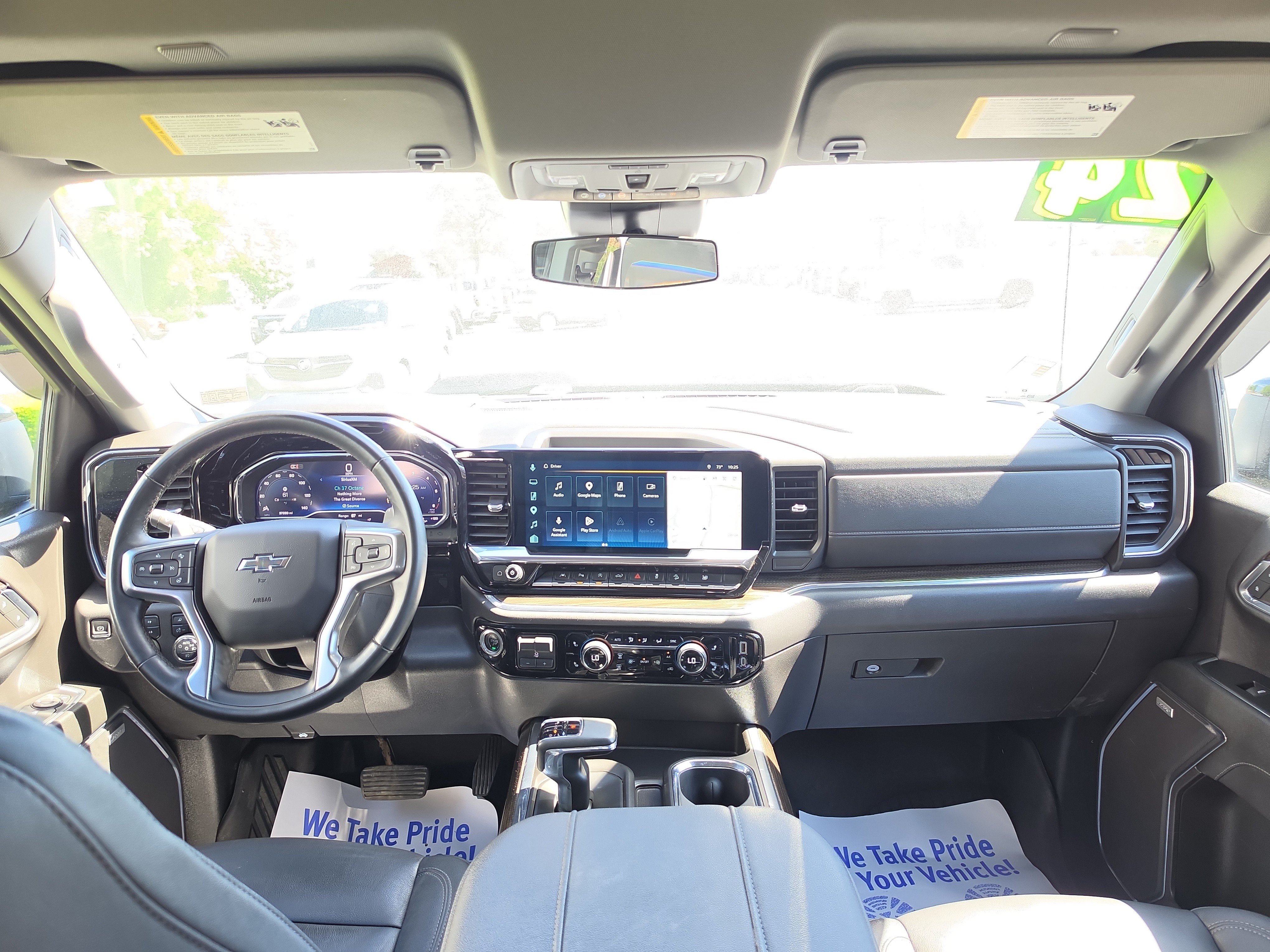 Used 2024 Chevrolet Silverado 1500 LT Trail Boss w/ Convenience Package II AWD/4WD image 16