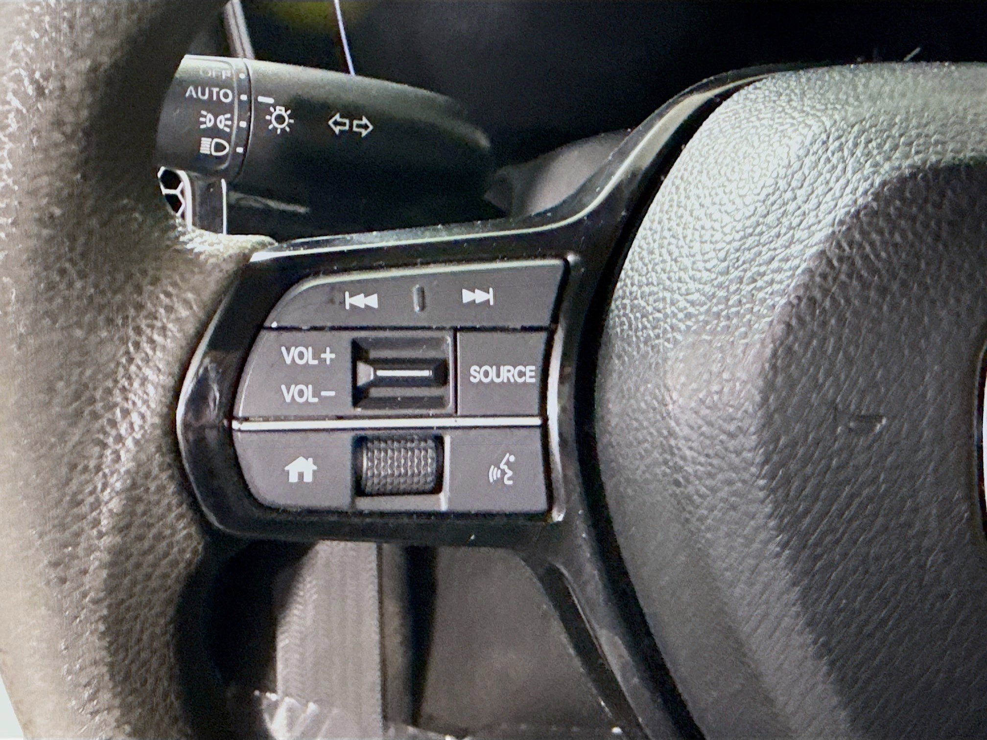 Used 2023 Honda Civic LX image 14