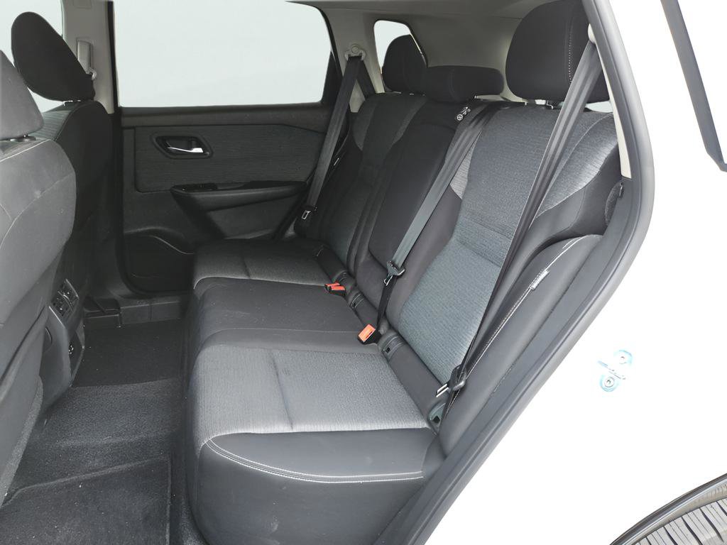 Used 2022 Nissan Rogue SV image 27