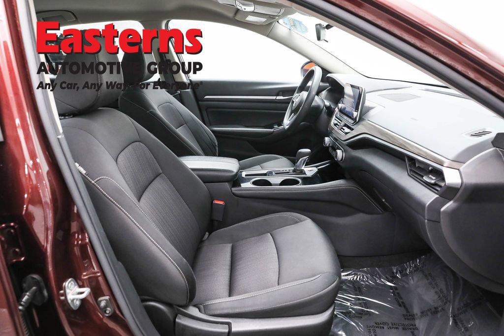 Used 2023 Nissan Altima 2.5 SV image 24