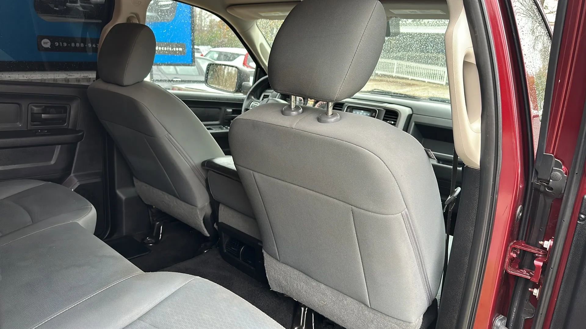 Used 2017 RAM 1500 Express image 22