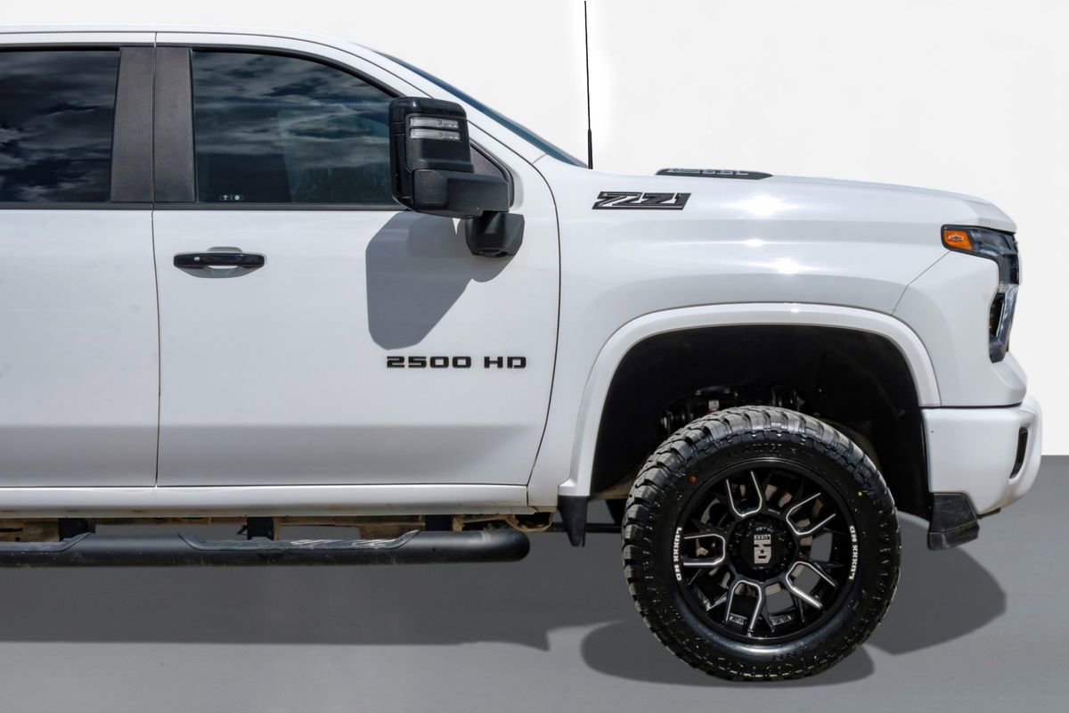 Used 2024 Chevrolet Silverado 2500 LT w/ Z71 Sport Edition image 8