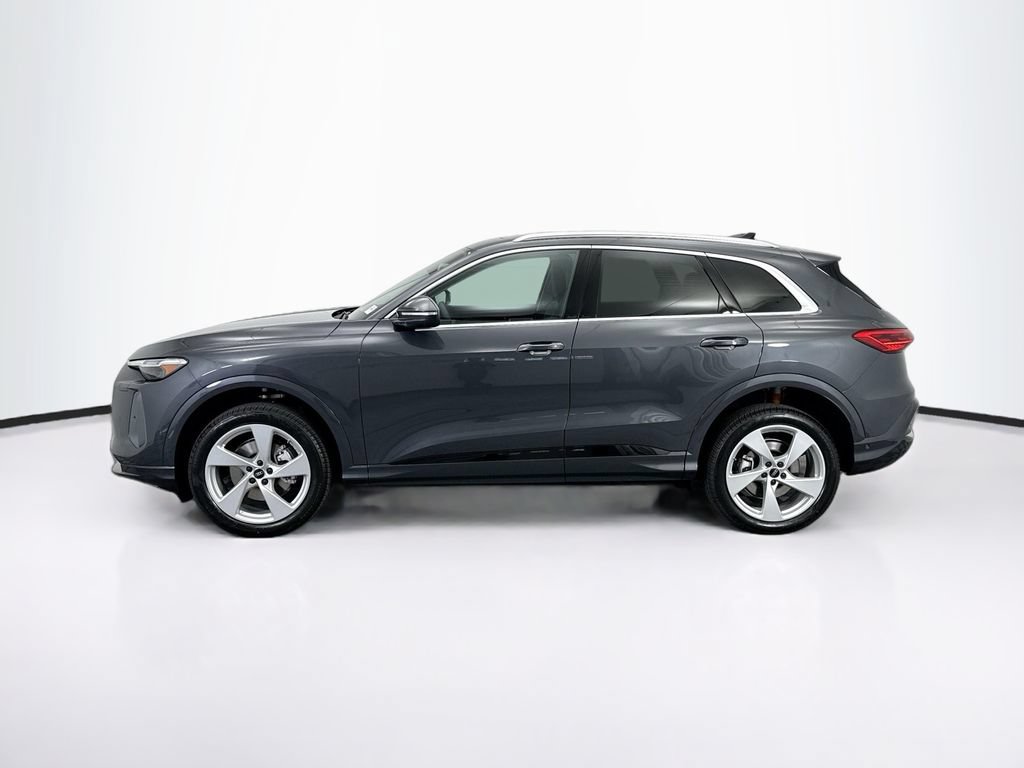Used 2025 Audi Q5 Premium Plus AWD/4WD image 8