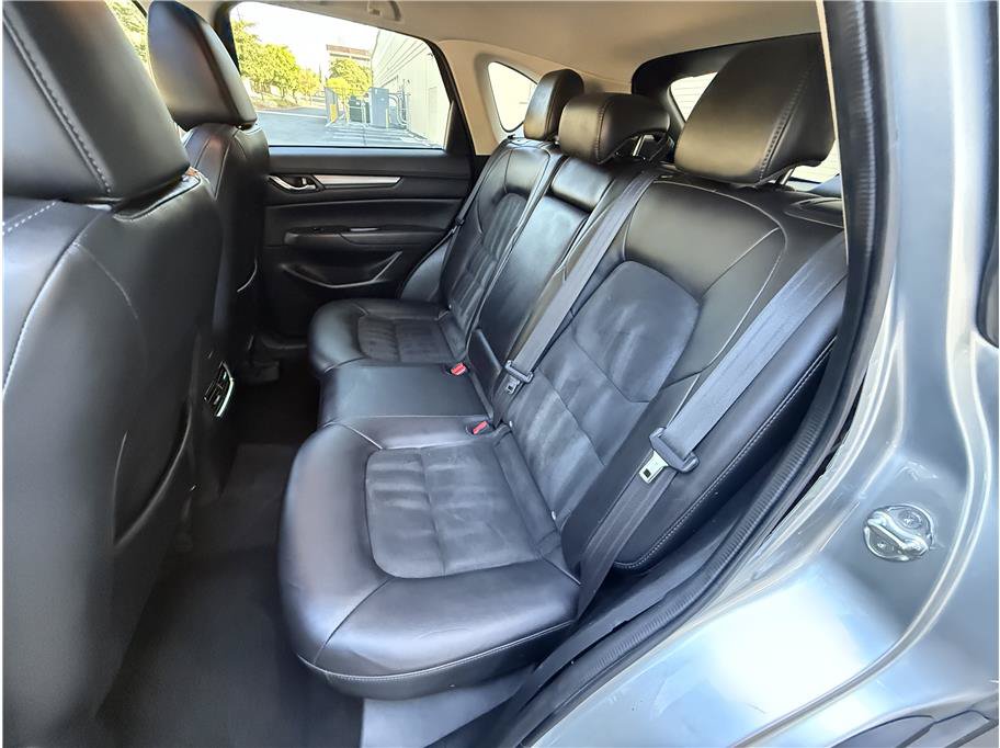 Used 2018 MAZDA CX-5 Touring w/ Preferred Equipment Package FWD image 22